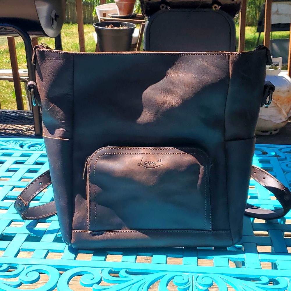 Love 41/ Saddleback leather  universal backpack